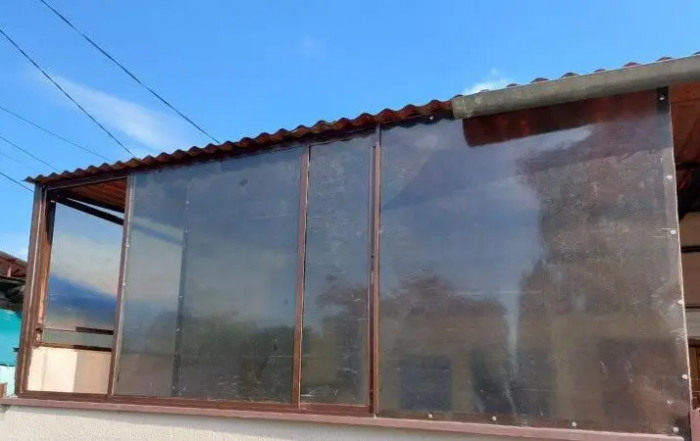 Плаский армований рулонний лист бронза 