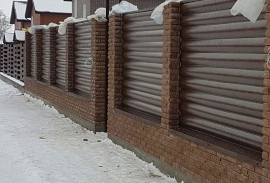 Металевий Блок-Хаус, Польща/Бельгія