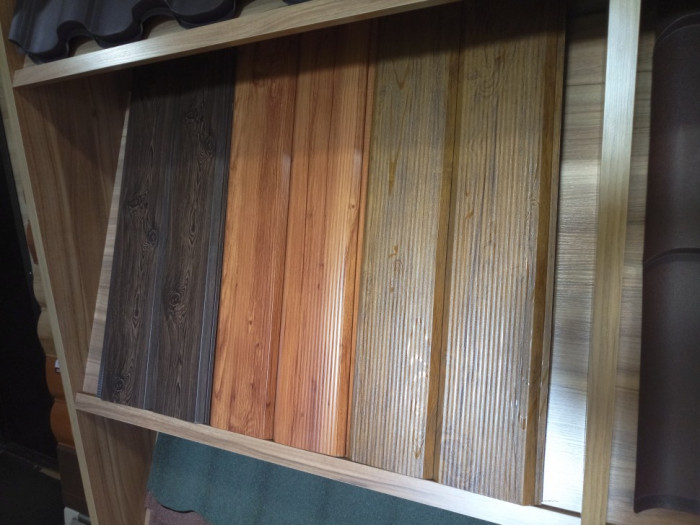 Металевий сайдинг "Дошка" 0.4-0.45мм (сосна, золотий дуб, темний дуб, дуб структурний)