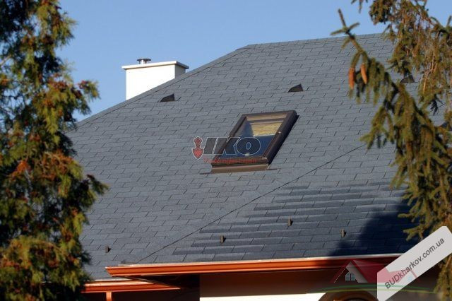 Висококласна традиційна бітумна черепиця IKO ArmourGlass (Бельгія)