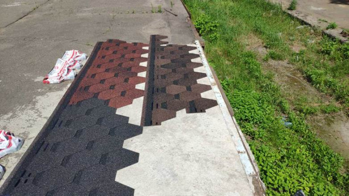 Бардолін First  Hexagonal сота Ондулін