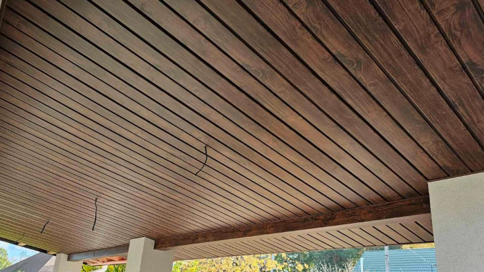 Софит металлический без перфорации под дерево